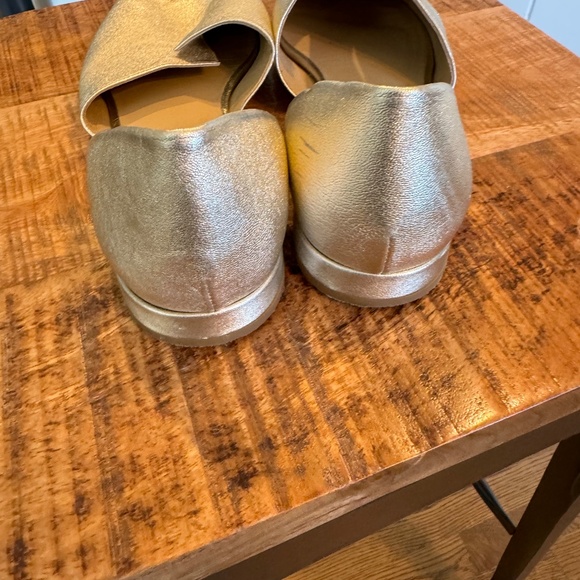 VINCE Women's Gold flat shoes Darlington US 7.5 EU 37.5 - Picture 5 of 5